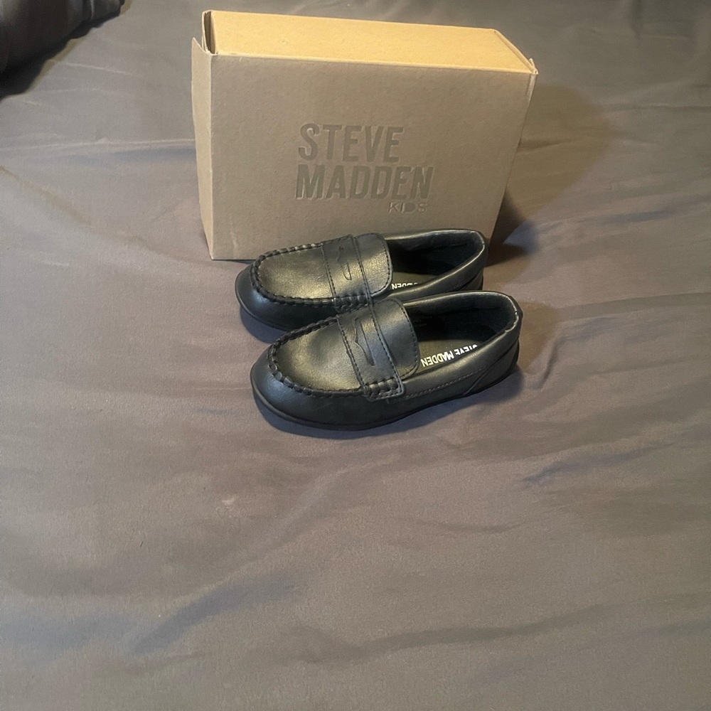 Toddler Steve Madden Black Loafers Size 10c